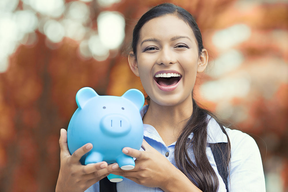 Things to Know Before Choosing a Student Savings Account