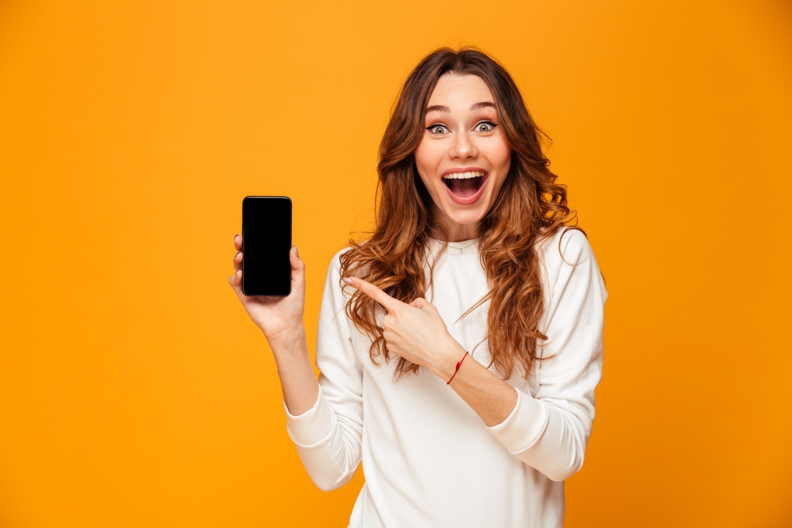 Top 6 Smartphones To Buy This Year (2025)